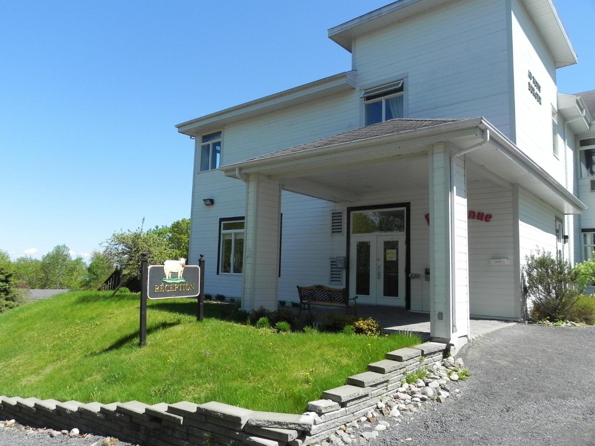 Hotel Au Petit Berger La Malbaie Exteriér fotografie